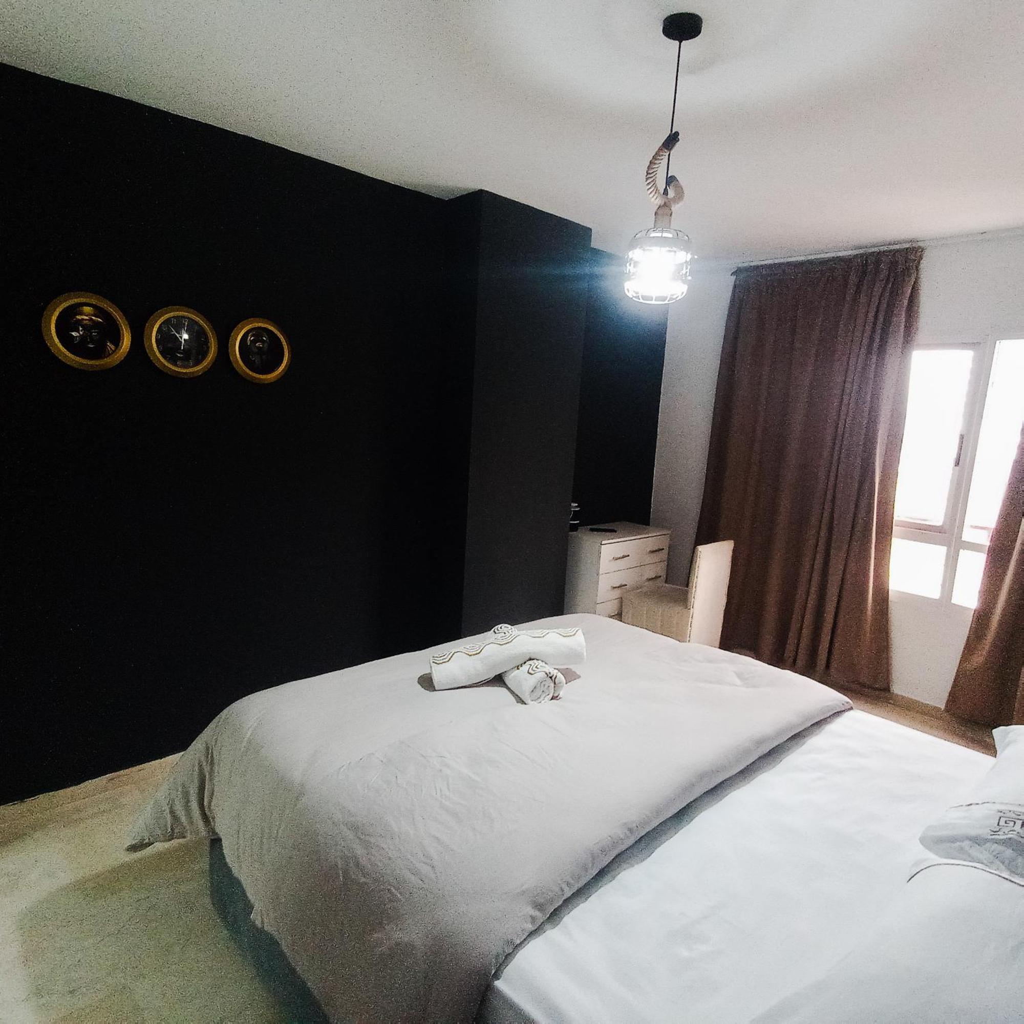 Nouveau Appartement Au Plein Centre Ville En Face Hilton & La Gare De Train Tgv M2 Tangier Exterior photo